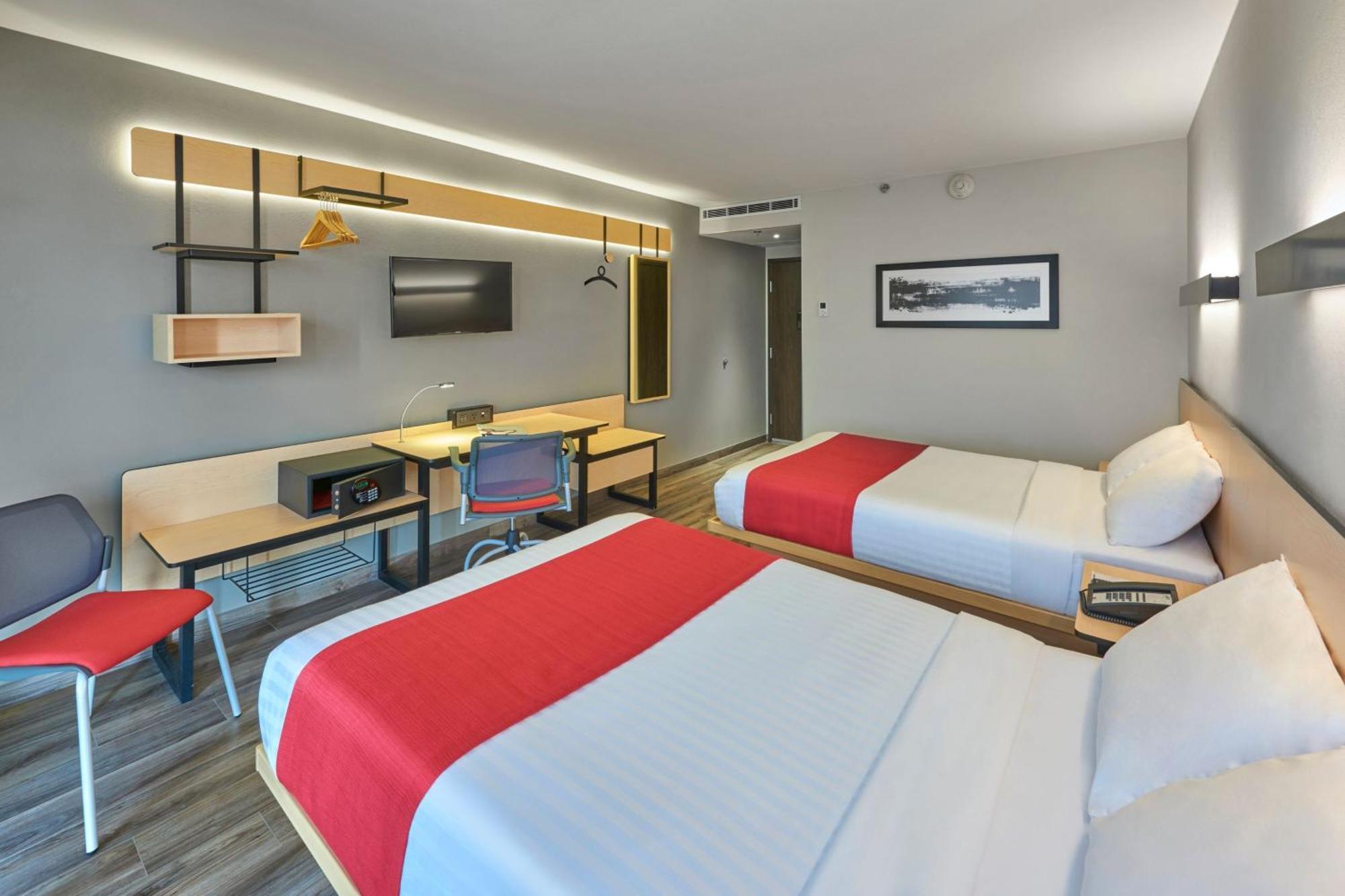 City Express Plus By Marriott Leon Centro De Convenciones Exterior foto